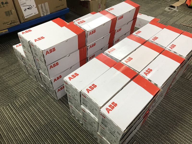 New arrival ABB S202 S203 S204 mini circuit breakers, ABB S200 UL 1077 Series large quantity in stock for sale.